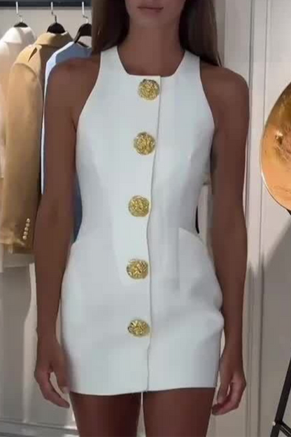 Polished Dress with an Effortless Classic Look