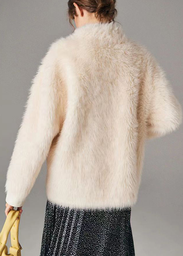 Beautifully Crafted Coat in a Classic Style