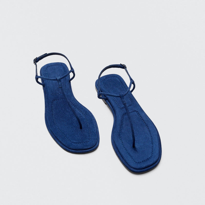 Polished Garment with an Effortless Classic Look