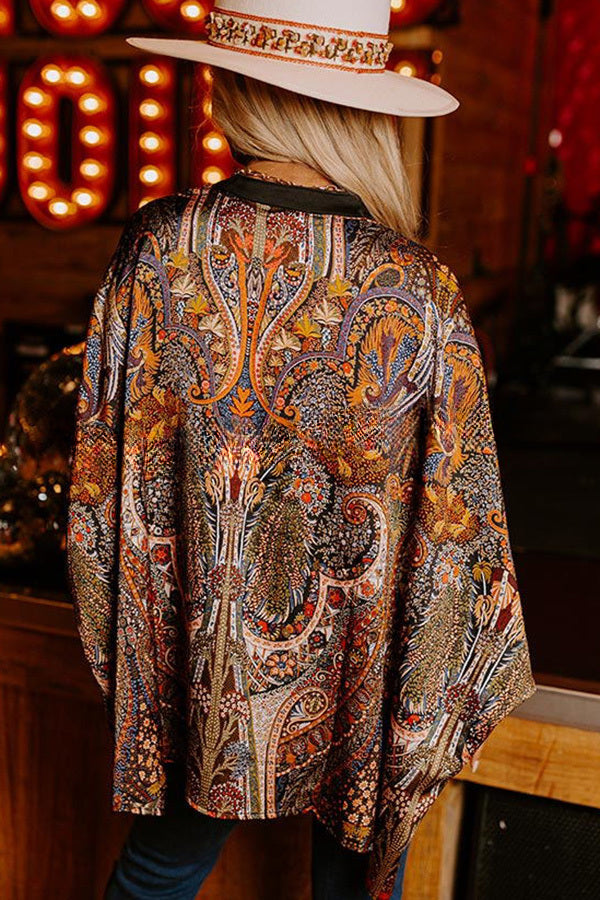 Well Tailored Blouse with a Graceful Silhouette
