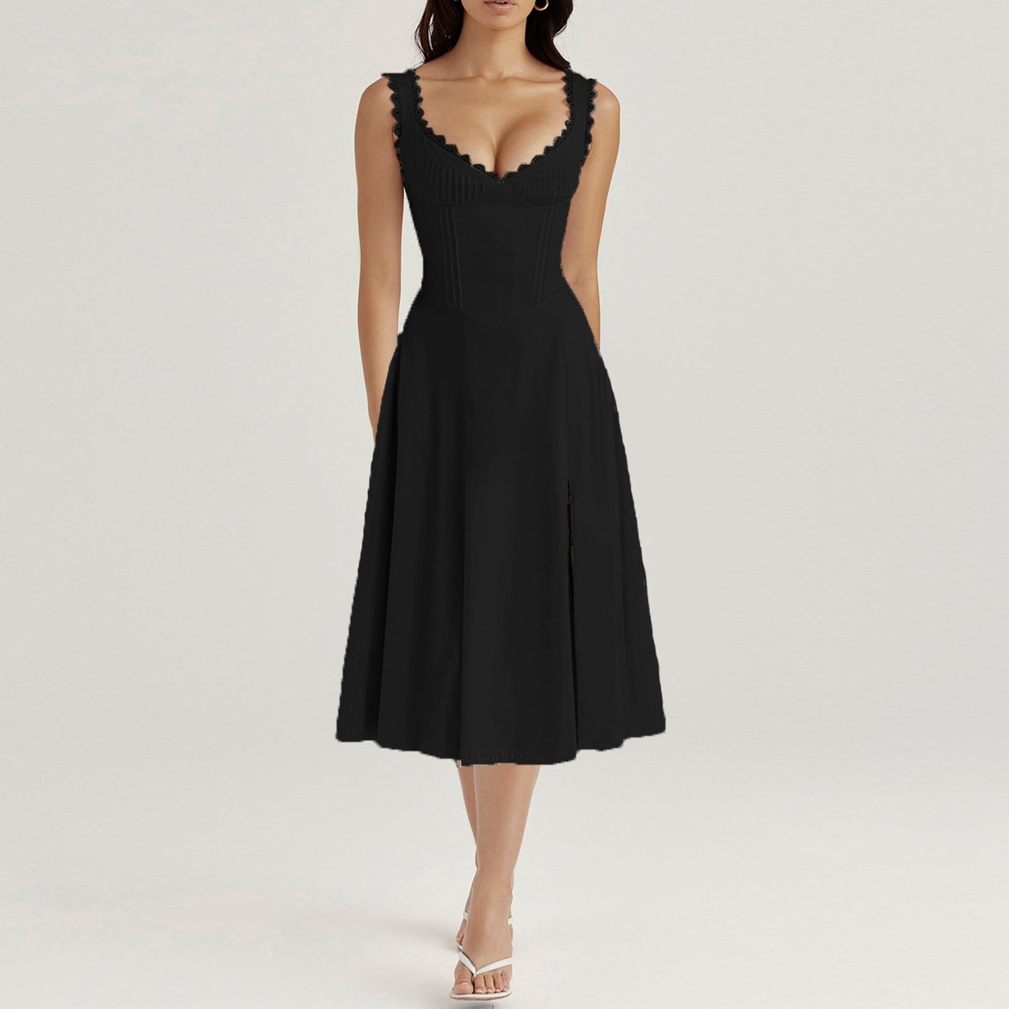 Gracefully Styled Dress for Any Occasion