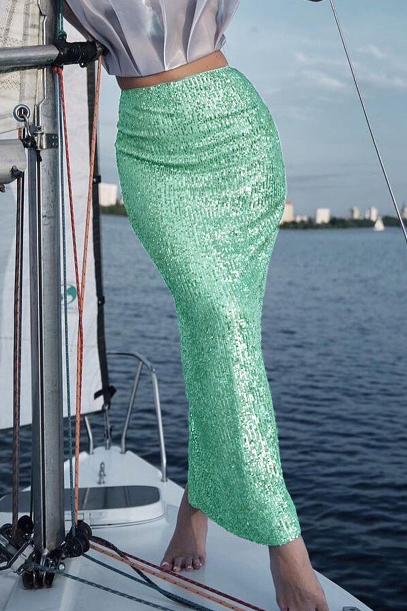 Classic Vintage Garment with a Flattering Fit