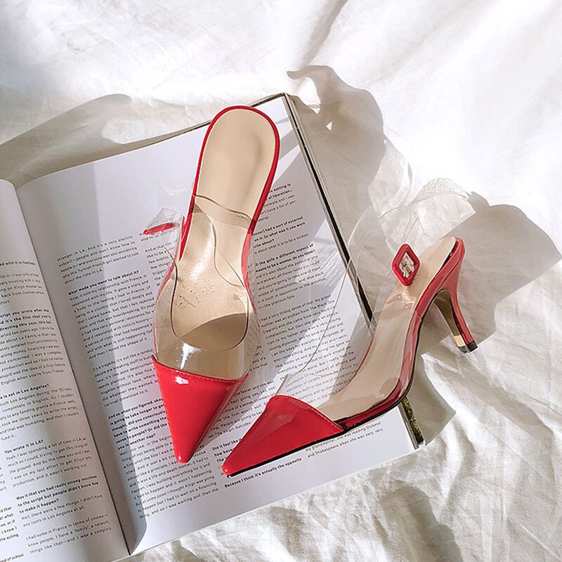 A Vintage Style Heels with Delicate Timeless Details