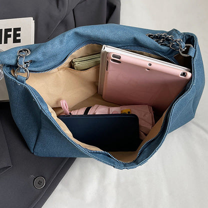 Classic Vintage Bag with a Flattering Fit