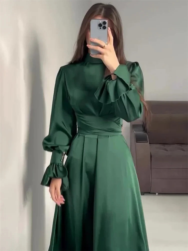 Polished Dress with an Effortless Classic Look