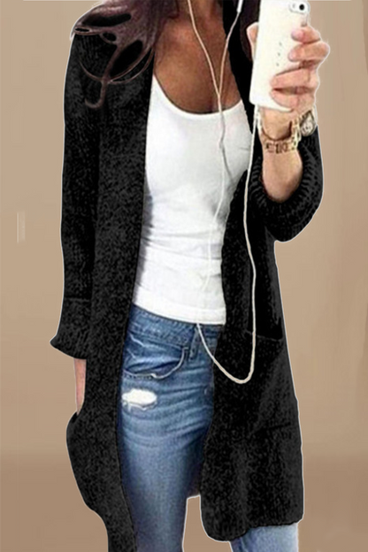 Effortlessly Elegant Cardigan with a Timeless Design