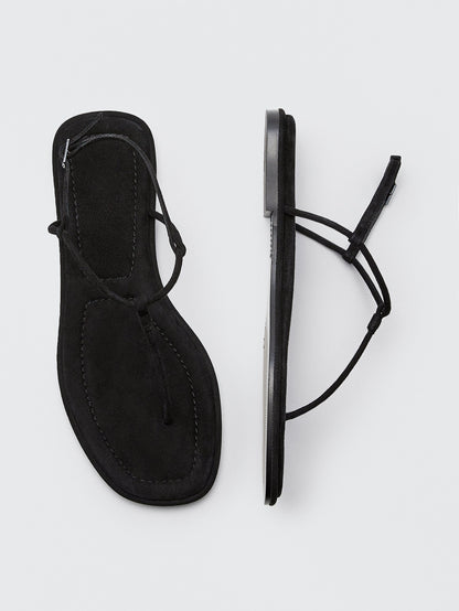 Polished Garment with an Effortless Classic Look
