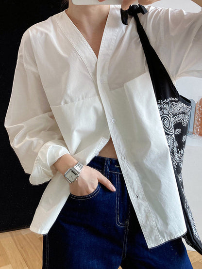 Beautifully Crafted Blouse in a Classic Style