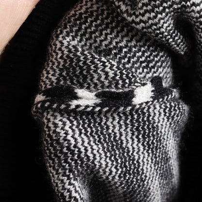 Elegantly Styled Cardigan for Everyday Wear