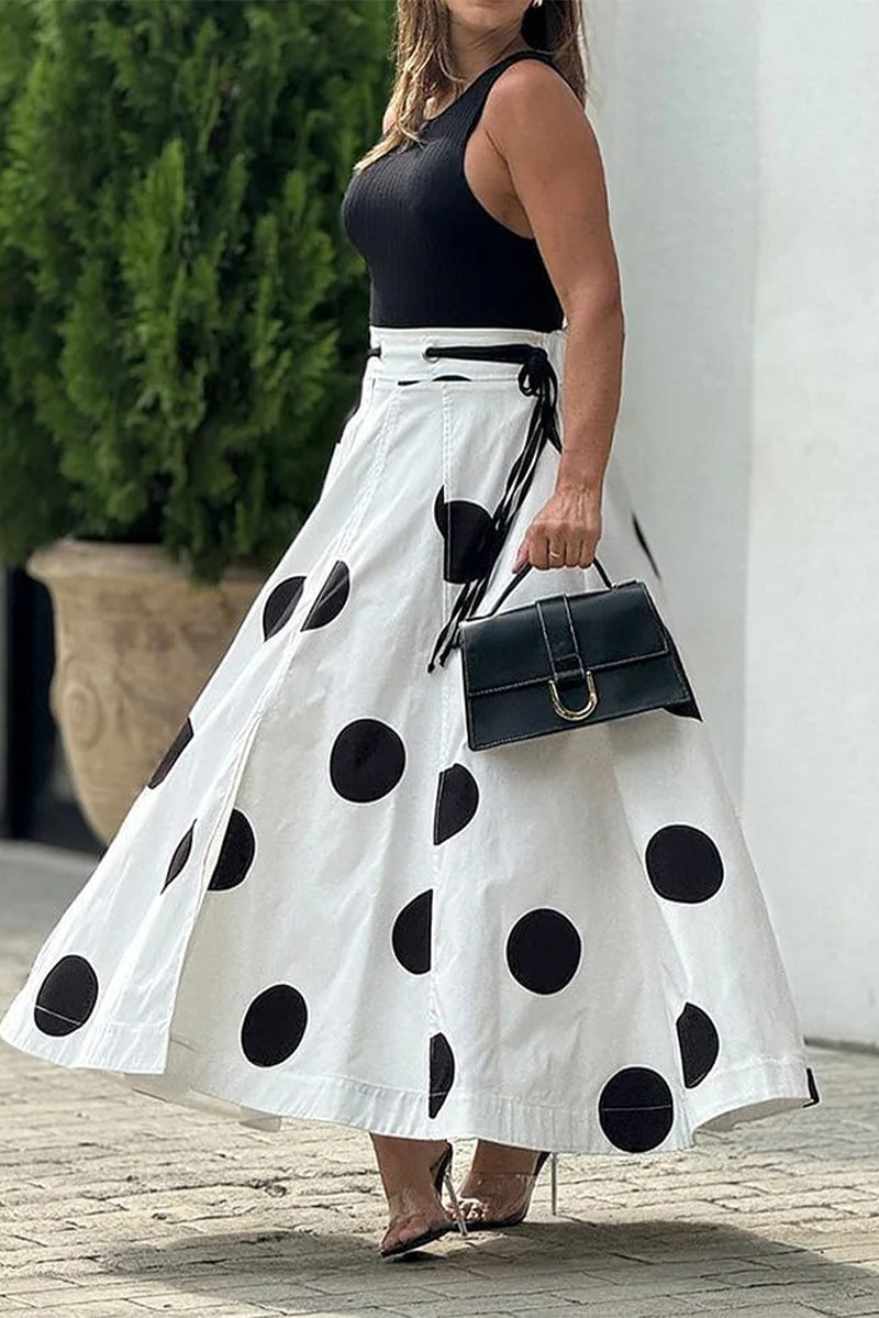 Classic Vintage Garment with a Flattering Fit