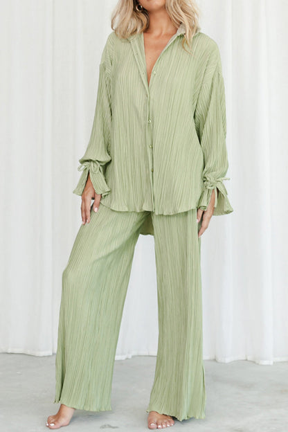 Well Tailored Blouse with a Graceful Silhouette