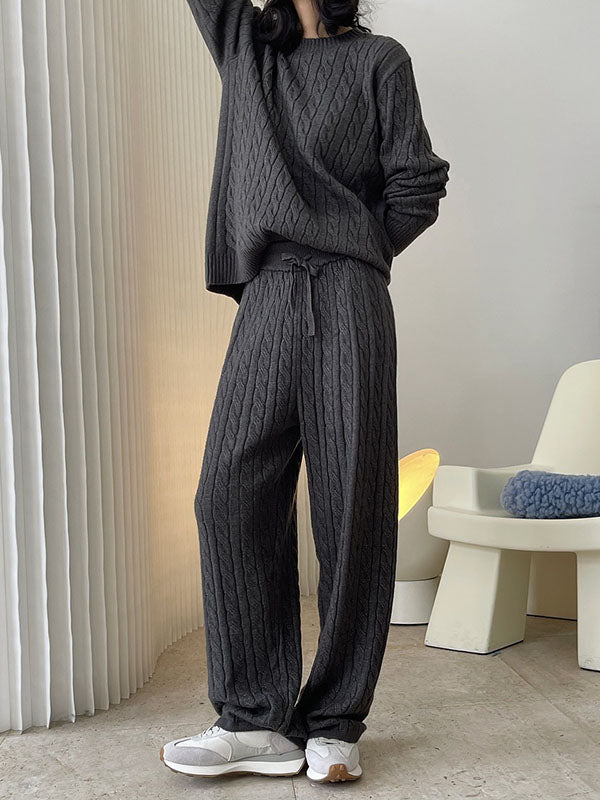 A Vintage Style Pants with Delicate Timeless Details