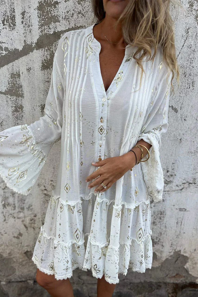 Gracefully Styled Dress for Any Occasion
