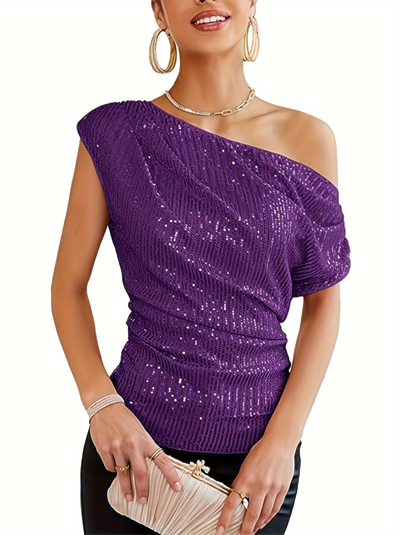 Elegantly Styled T-Shirt for Everyday Wear