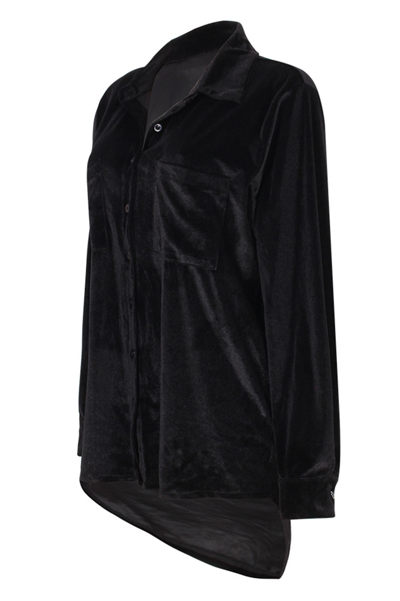 Sophisticated Blouse with a Clean Classic Look
