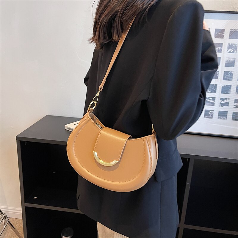 Beautifully Crafted Bag in a Classic Style