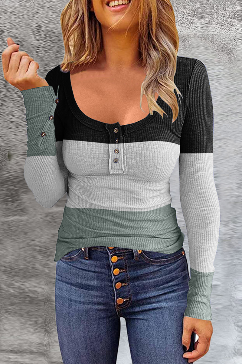A Vintage Style Top with Delicate Timeless Details