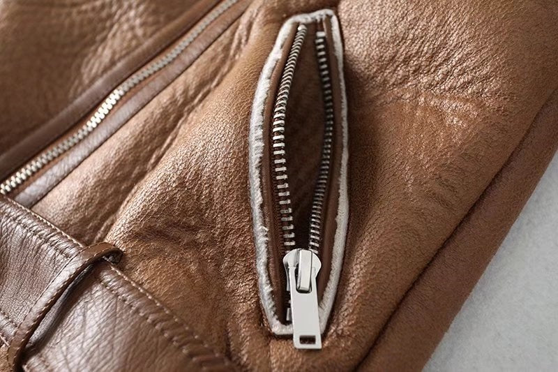 Polished Jacket with an Effortless Classic Look