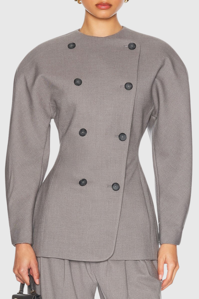 Classic Vintage Jacket with a Flattering Fit