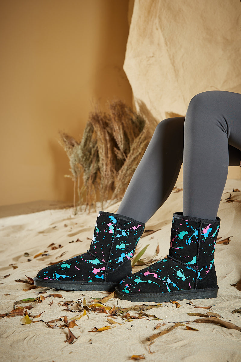 Classic Vintage Boots with a Flattering Fit
