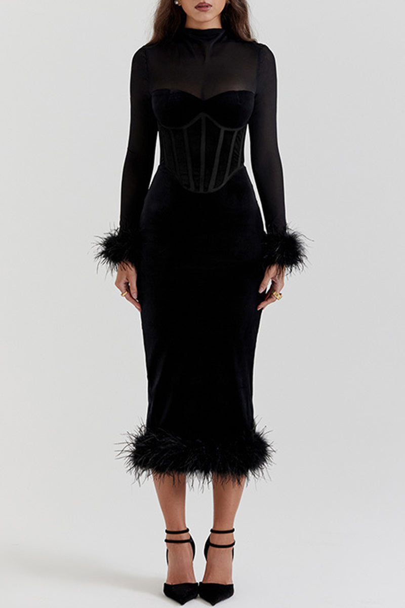 Classic Vintage Dress with a Flattering Fit