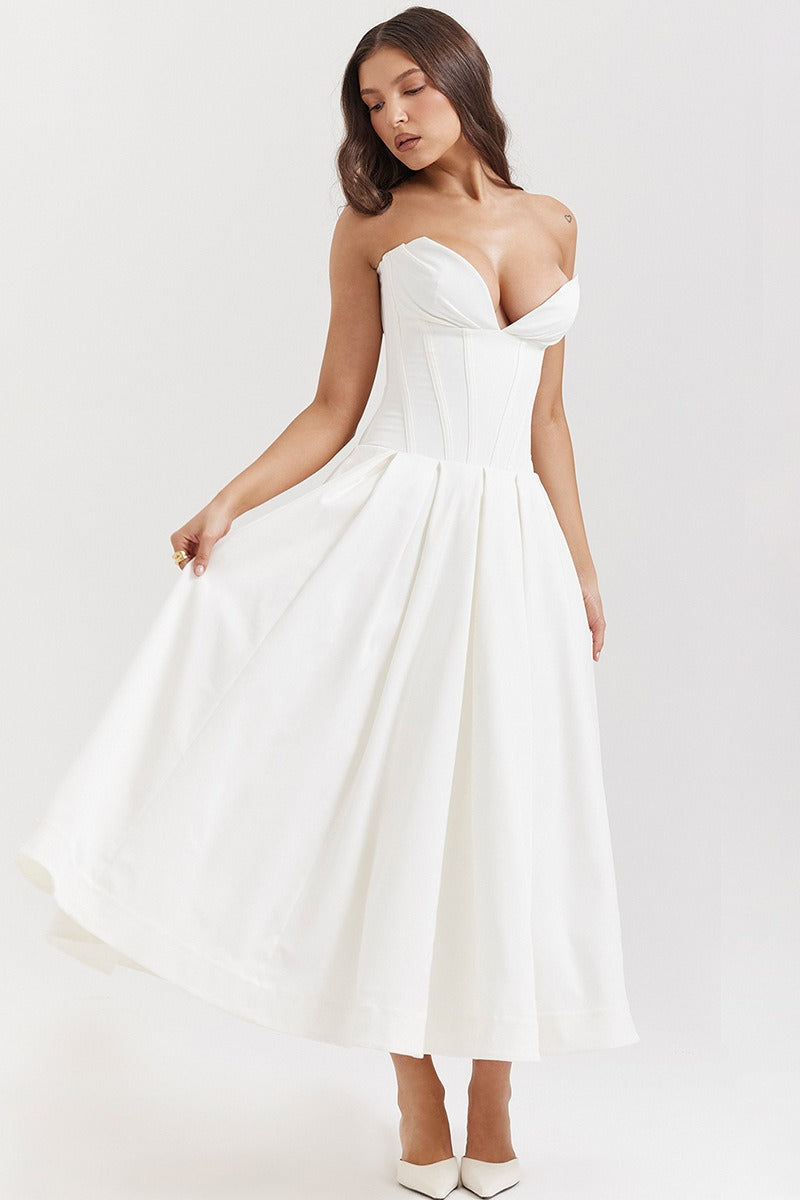 Polished Dress with an Effortless Classic Look