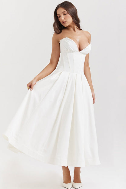 Polished Dress with an Effortless Classic Look