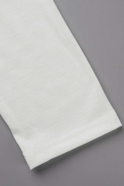 Beautifully Finished Top in a Timeless Design