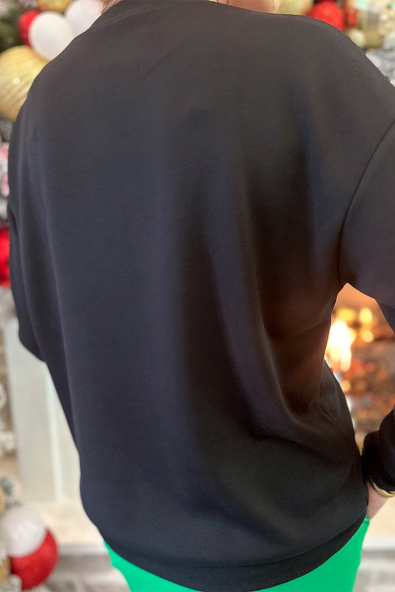 Effortlessly Elegant Garment with a Timeless Design
