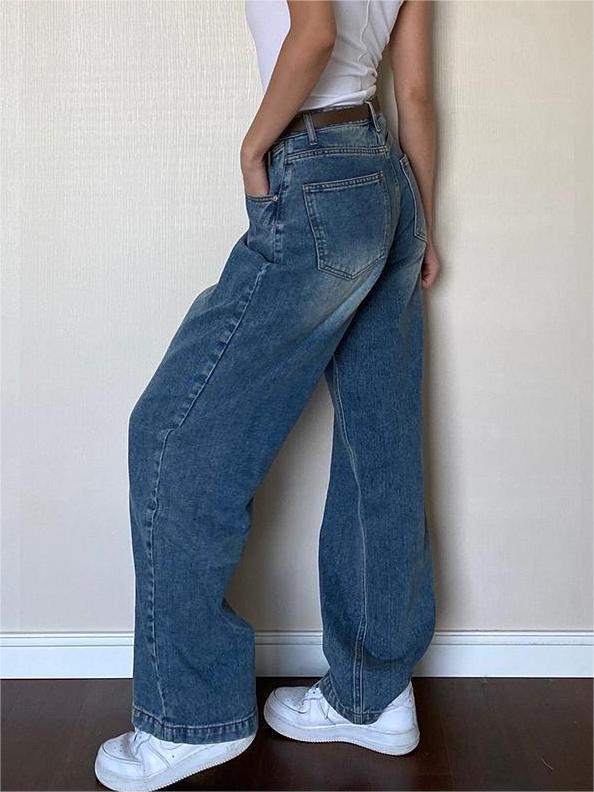 Polished Garment with an Effortless Classic Look