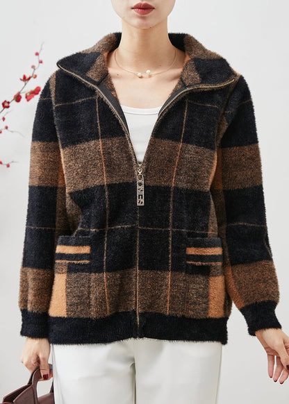 A Vintage Style Coat with Delicate Timeless Details