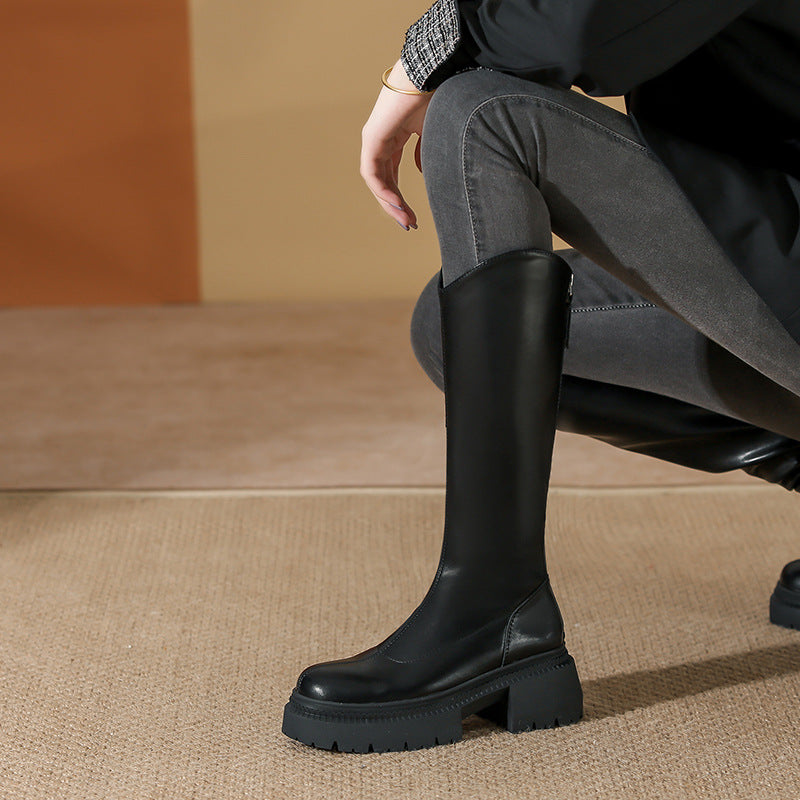 Beautifully Finished Boots in a Timeless Design