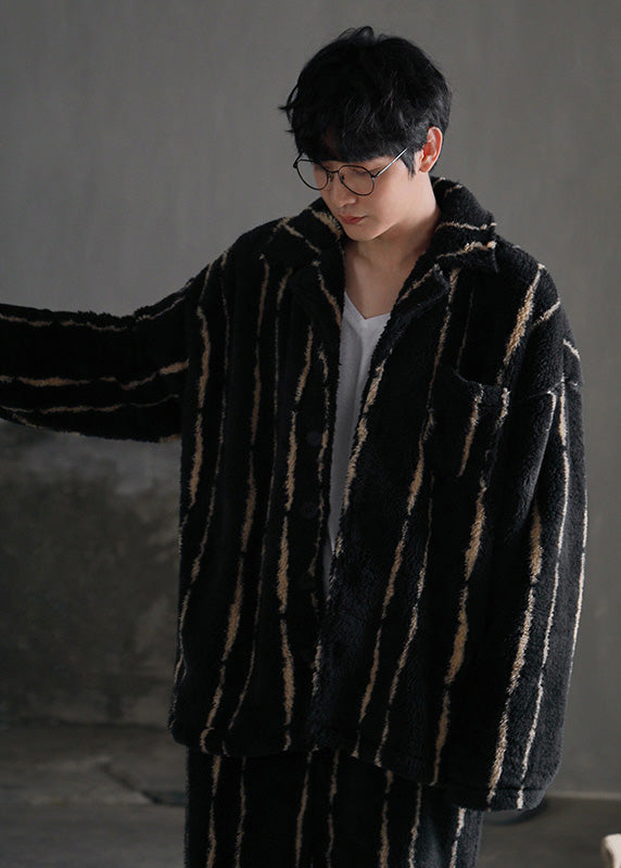 Beautifully Finished Garment in a Timeless Design