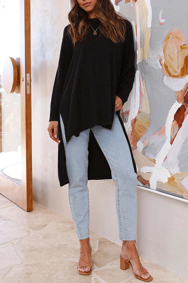 Effortlessly Elegant T-Shirt with a Timeless Design