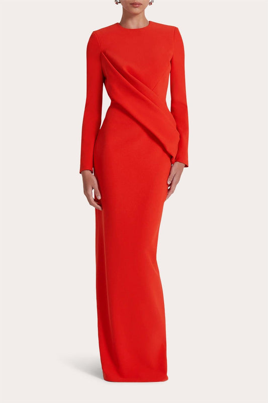Well Tailored Dress with a Graceful Silhouette