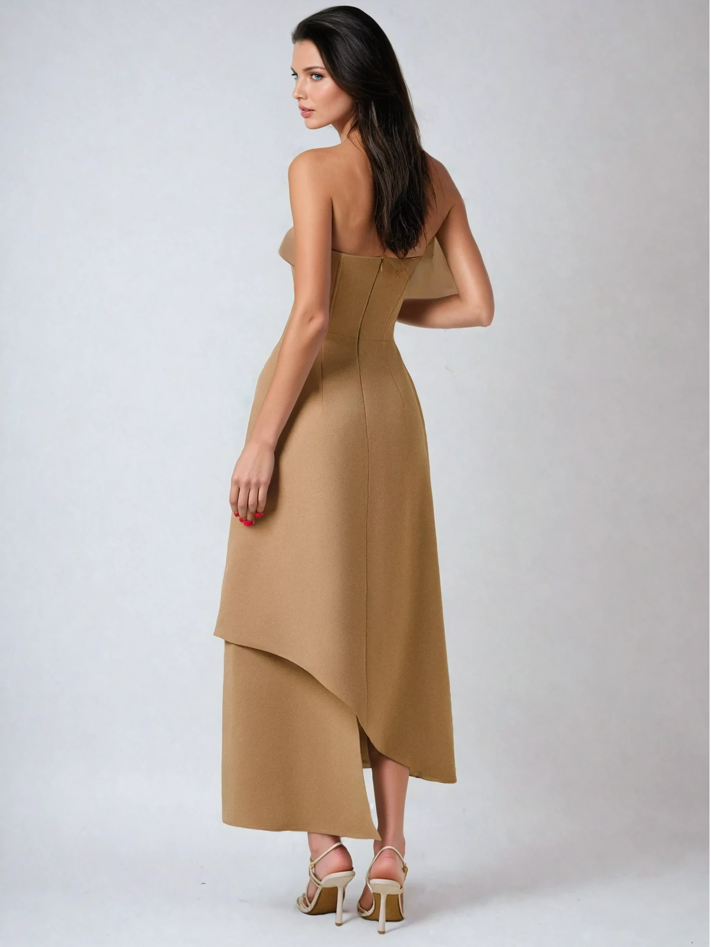 Well Tailored Dress with a Graceful Silhouette