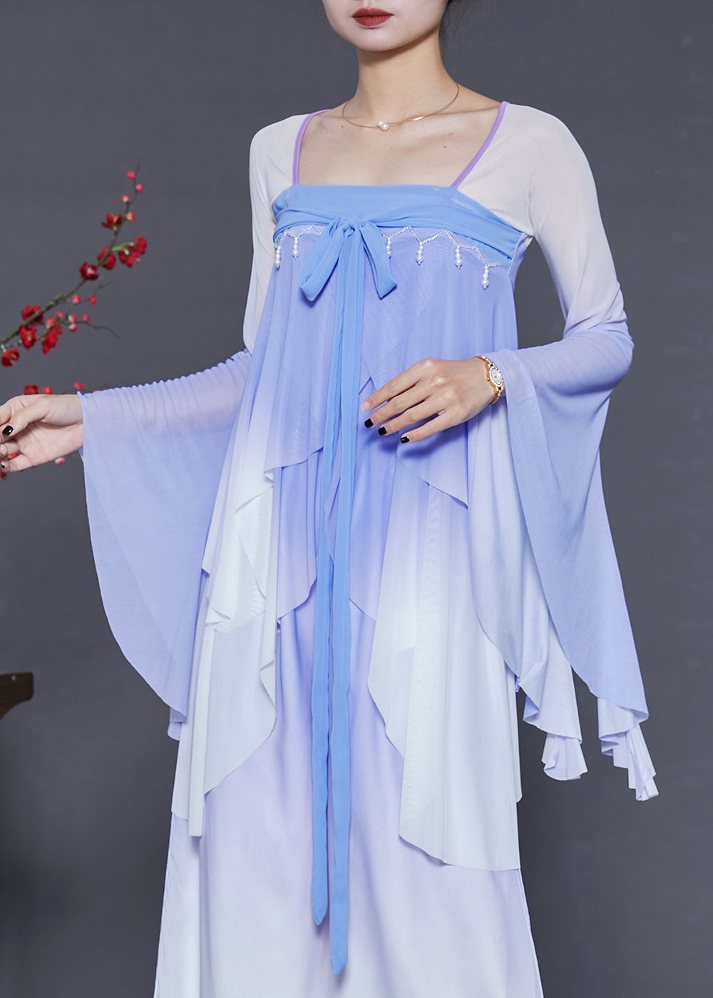 Beautifully Balanced Top with Timeless Character