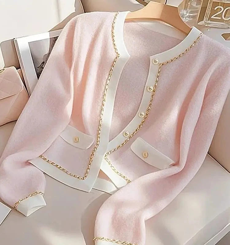 Elegantly Styled Cardigan for Everyday Wear