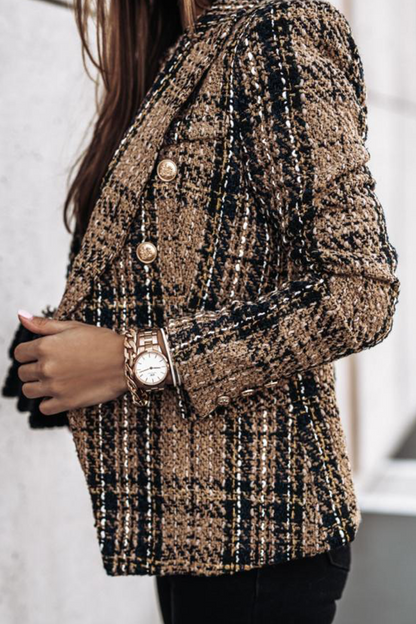 Effortlessly Elegant Garment with a Timeless Design