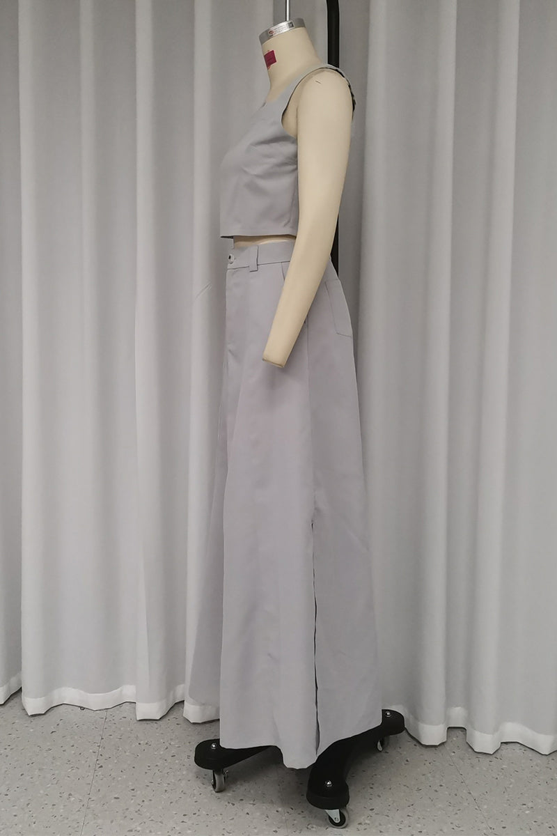 Well Tailored Garment with a Graceful Silhouette