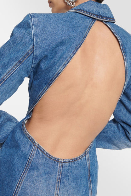 Classic Vintage Garment with a Flattering Fit