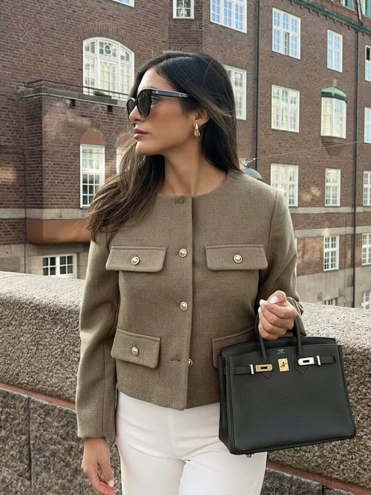 Polished Jacket with an Effortless Classic Look