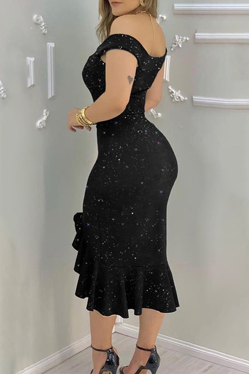 Gracefully Styled Dress for Any Occasion