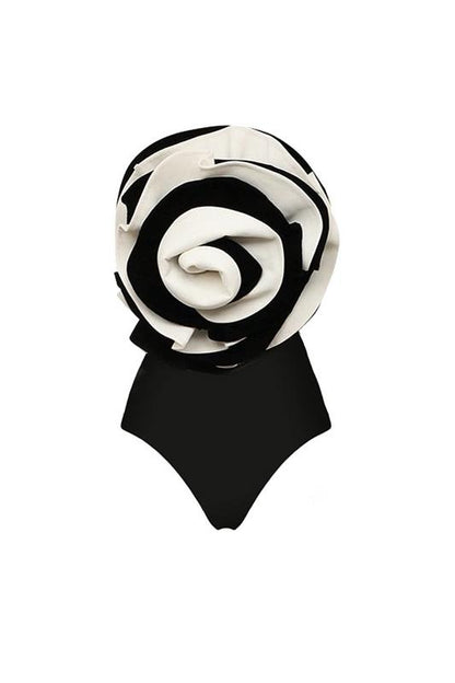 Well Tailored Garment with a Graceful Silhouette