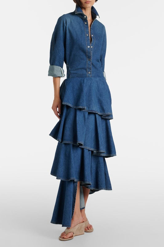 Gracefully Styled Garment for Any Occasion