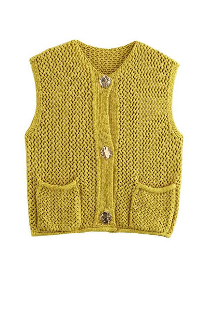 Beautifully Crafted Top in a Classic Style