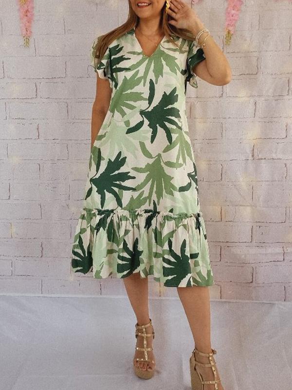 Classic Vintage Dress with a Flattering Fit