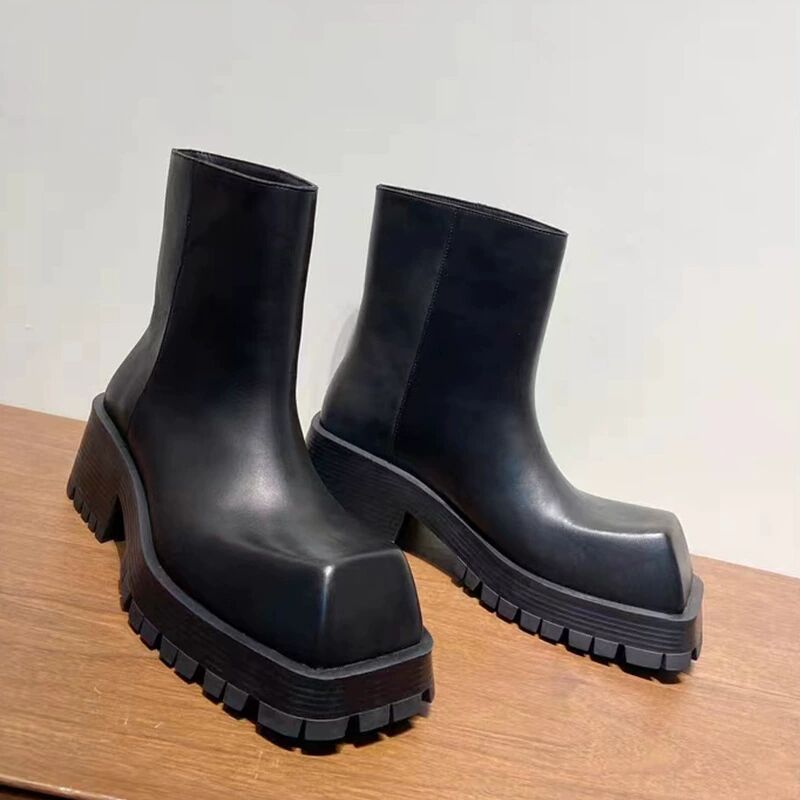 Beautifully Crafted Boots in a Classic Style