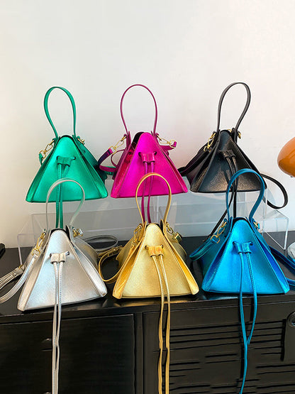 Beautifully Finished Bag in a Timeless Design