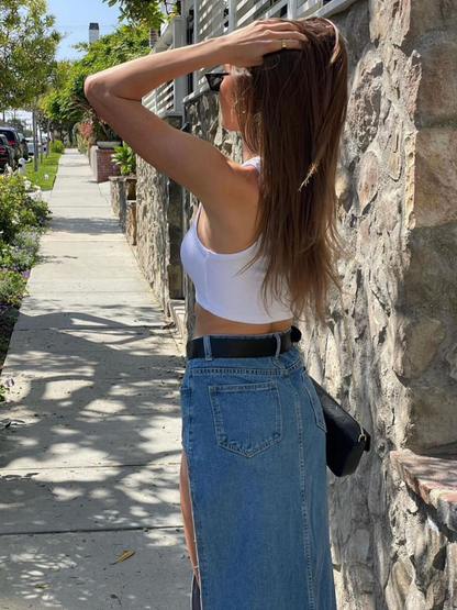 Classic Vintage Garment with a Flattering Fit